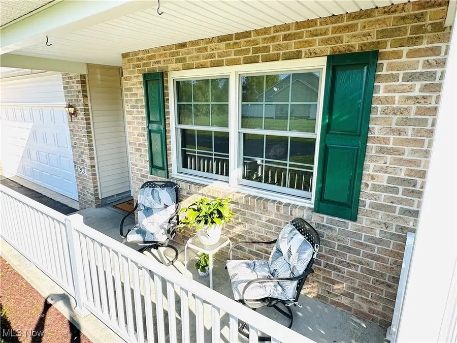 207 Hidden Trail Drive, Warren, OH 44483 - Image #2