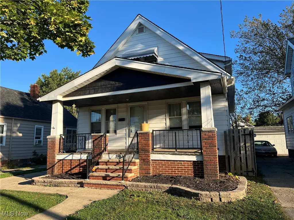 19511 Muskoka Avenue, Cleveland, OH 44119 - Image #1