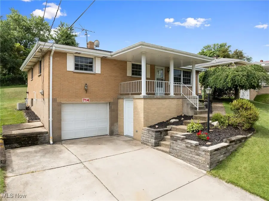 714 Douglas Avenue, Wintersville, OH 43953 - Image #2