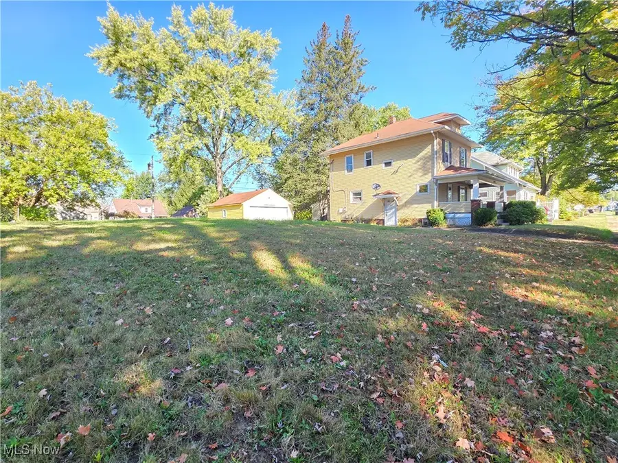 1116 Adelaide Se Avenue, Warren, OH 44484 - Image #2