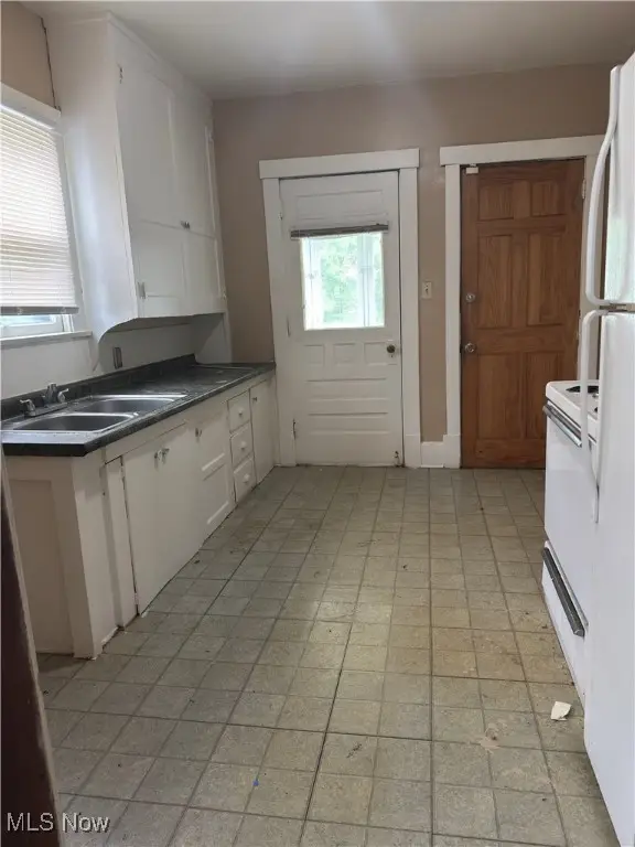 131-133 Ravenwood, Youngstown, OH 44507 - Image #3