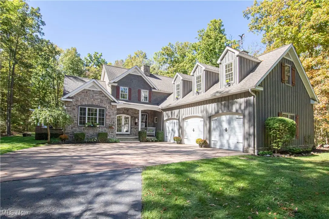 10770 Locust Grove Drive, Chardon, OH 44024 - #1