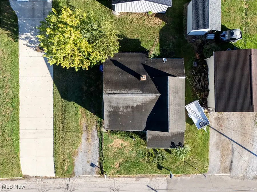 292 E Mcconkey Street, Shreve, OH 44676 - Image #2