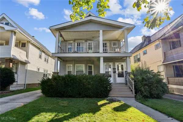 2045 Chesterland Avenue, Lakewood, OH 44107