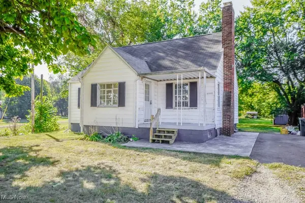 8202 Navarre Sw Road, Massillon, OH 44646