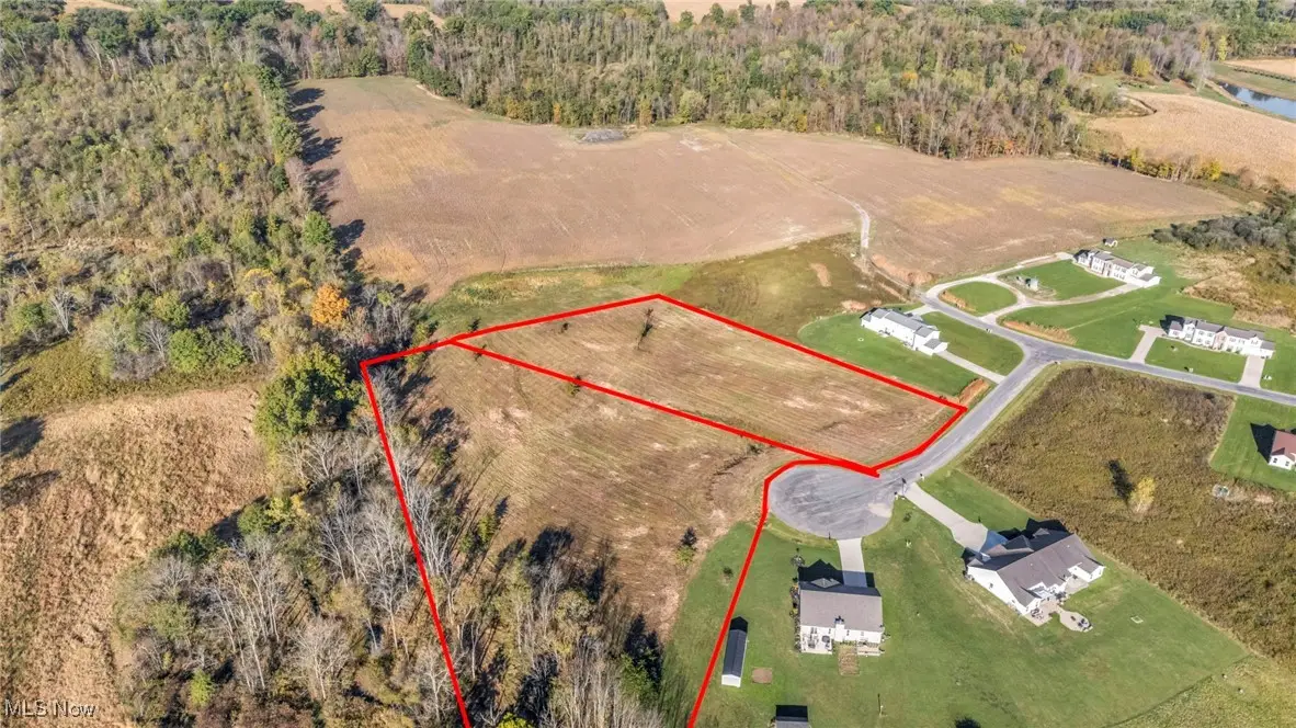 3207 Prairie Circle, Diamond, OH 44412 - Image #1