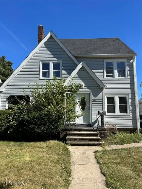 231 E 210th Street, Euclid, OH 44123 - #1