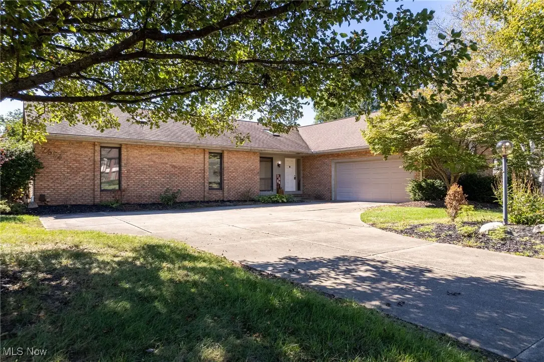 2684 Fordham Nw Circle, North Canton, OH 44720 - #1