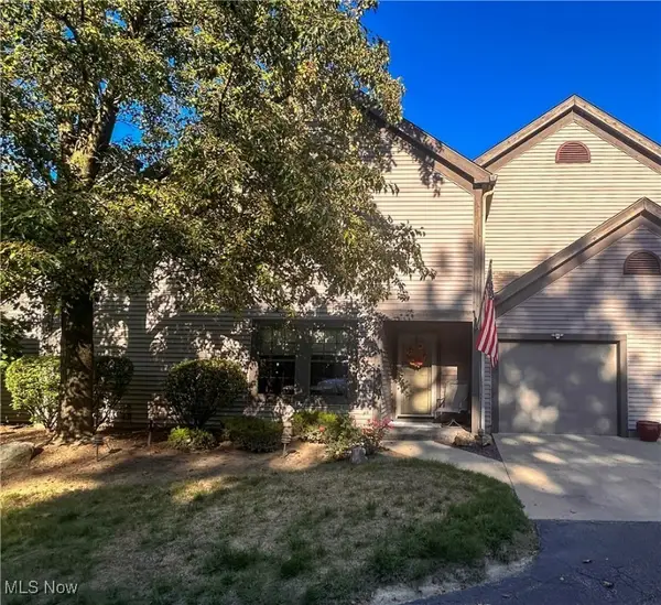 4032 Saint Andrews Court #1, Canfield, OH 44406