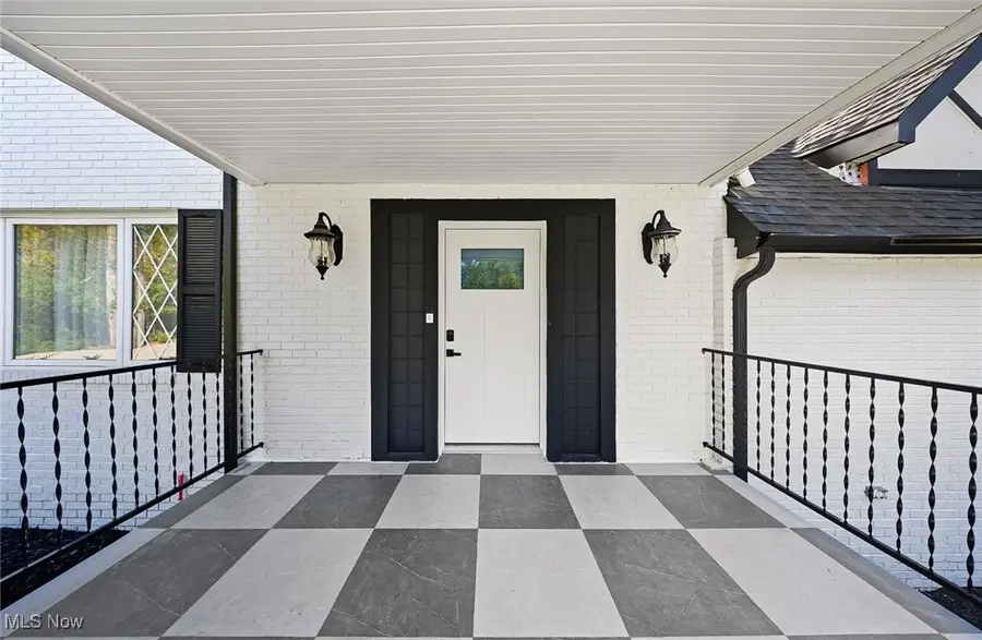 9447 Lindberg Drive, North Royalton, OH 44133 - Image #3