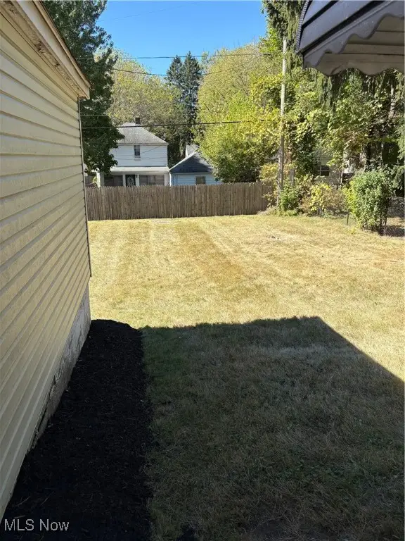 1024 Roslyn Avenue, Akron, OH 44320 - Image #3