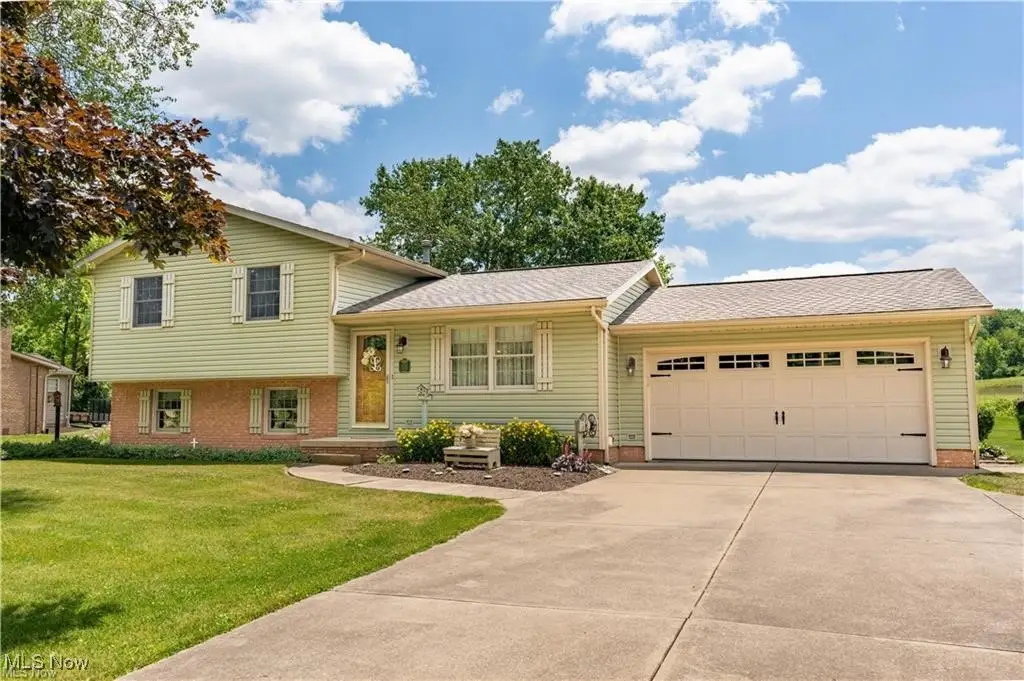 1750 N Orchard Ne Road, Bolivar, OH 44612 - Image #1