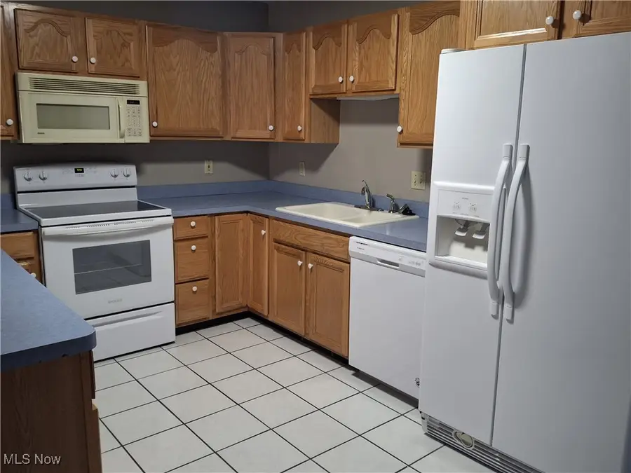 519 Wilcox #A, Youngstown, OH 44515 - Image #2