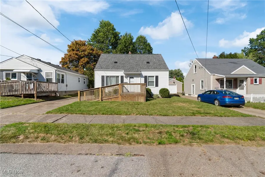 629 Donald Avenue, Akron, OH 44306 - Image #2