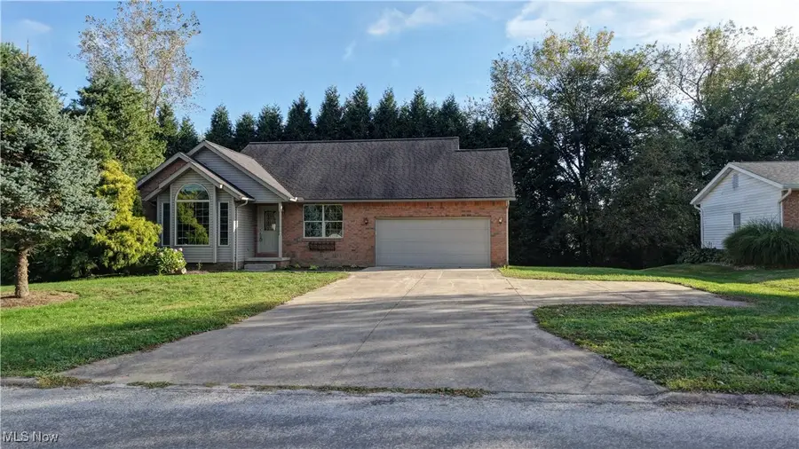 526 E Campbell Street, Loudonville, OH 44842 - Image #2