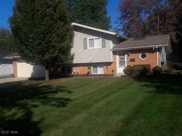 5399 Berkshire Drive, North Olmsted, OH 44070