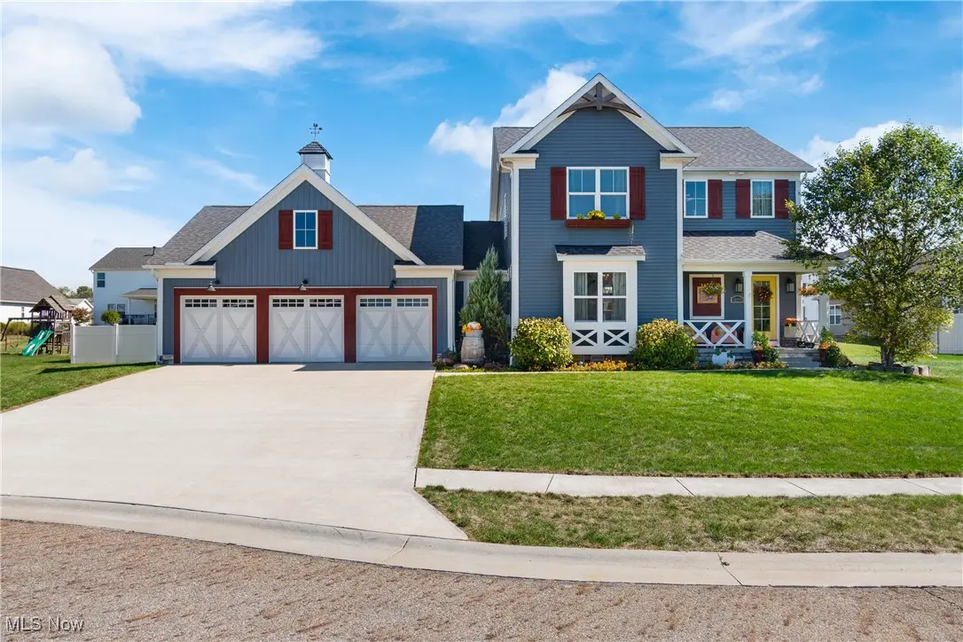 12494 Bridgemont Nw Avenue, Uniontown, OH 44685 - Image #1