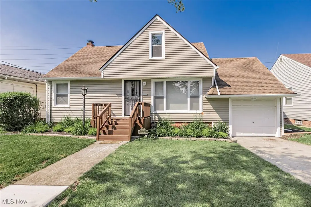 16816 Gerard Avenue, Maple Heights, OH 44137 - Image #1