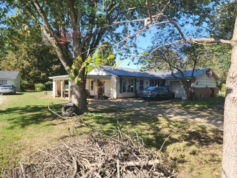 9738 Kennett Ne Square, Bolivar, OH 44612 - Image #1