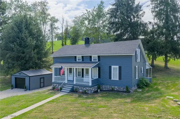 4528 Gintz Ne Road, Dover, OH 44622