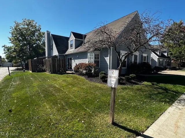 122 Bayberry Lane, Bedford, OH 44146 - Image #2