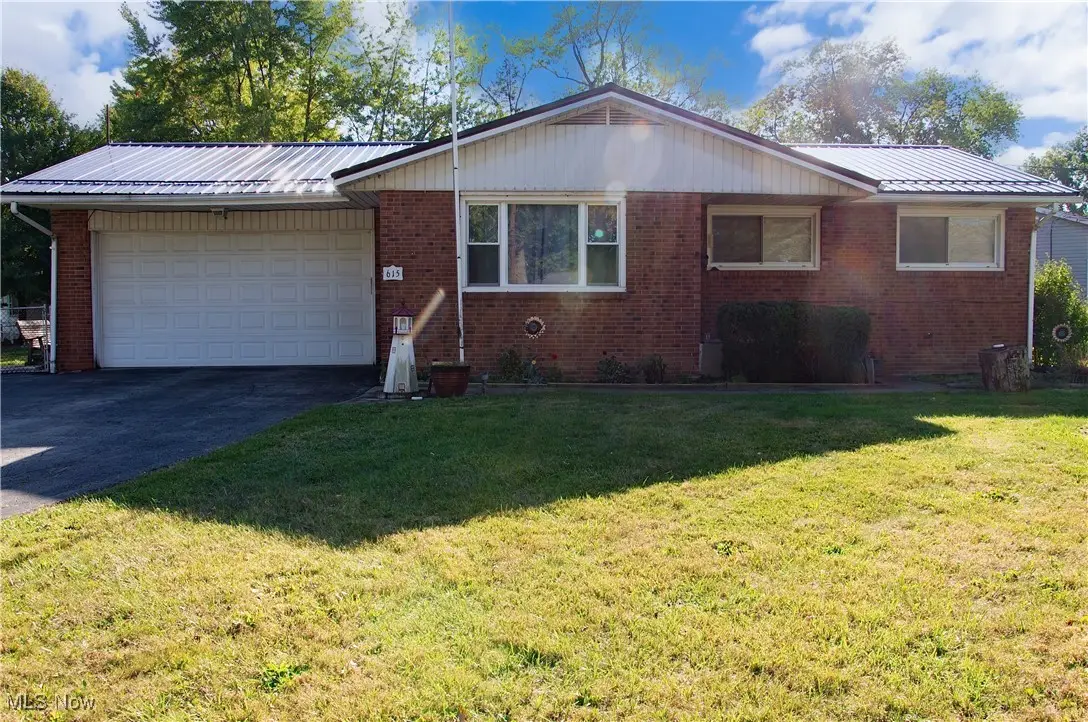 615 Ventura Drive, Youngstown, OH 44505 - Image #1