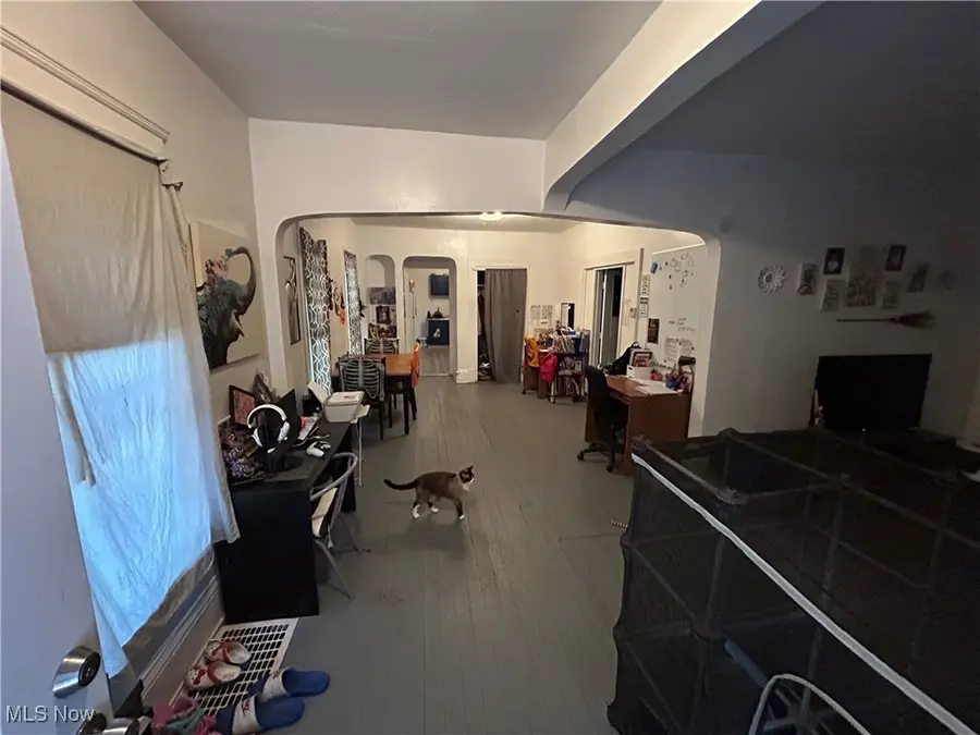 6721 Edna Avenue, Cleveland, OH 44103 - Image #3