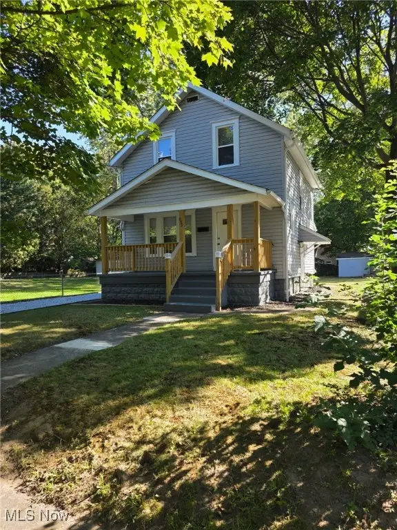 899 Davis Street, Akron, OH 44310 - Image #1