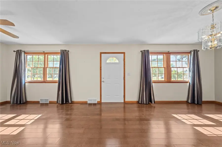 14344 Fayette Boulevard, Brook Park, OH 44142 - Image #3