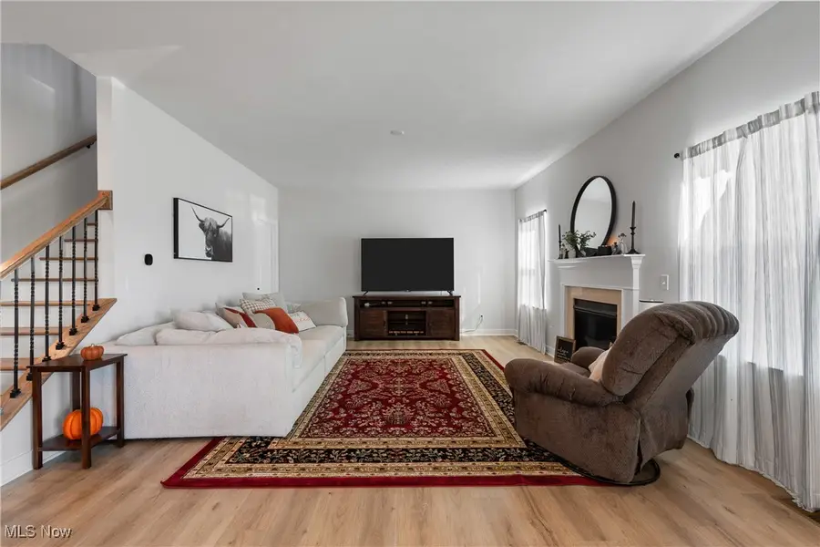 6816 Harrington Court Ne Avenue, Canton, OH 44721 - #3