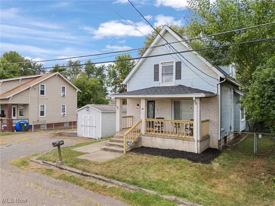 1821 Wallace Ne Avenue, Canton, OH 44705 - Image #2