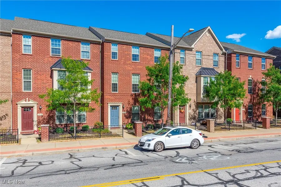 12110 Detroit Avenue, Lakewood, OH 44107 - Image #3