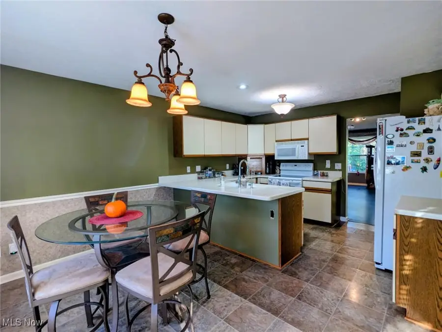 19620 Porters Lane #15, Strongsville, OH 44149 - Image #3