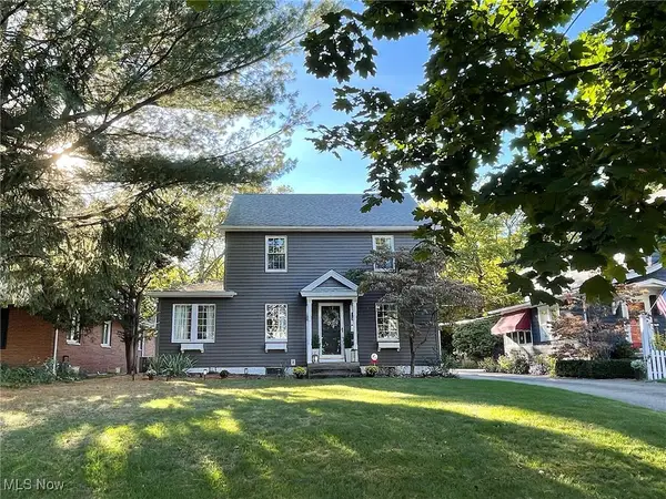 284 Kenilworth Drive, Akron, OH 44313