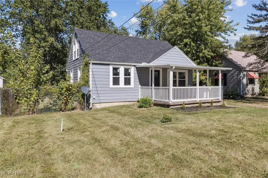 317 E 44th Street, Lorain, OH 44052 - Image #2