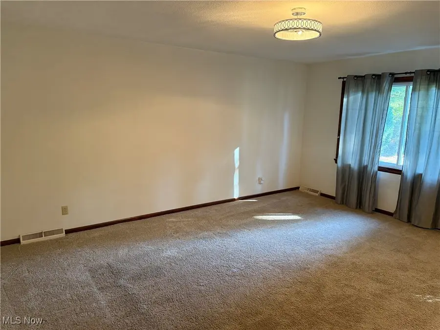 1528 Dover Center Road, Westlake, OH 44145 - Image #2