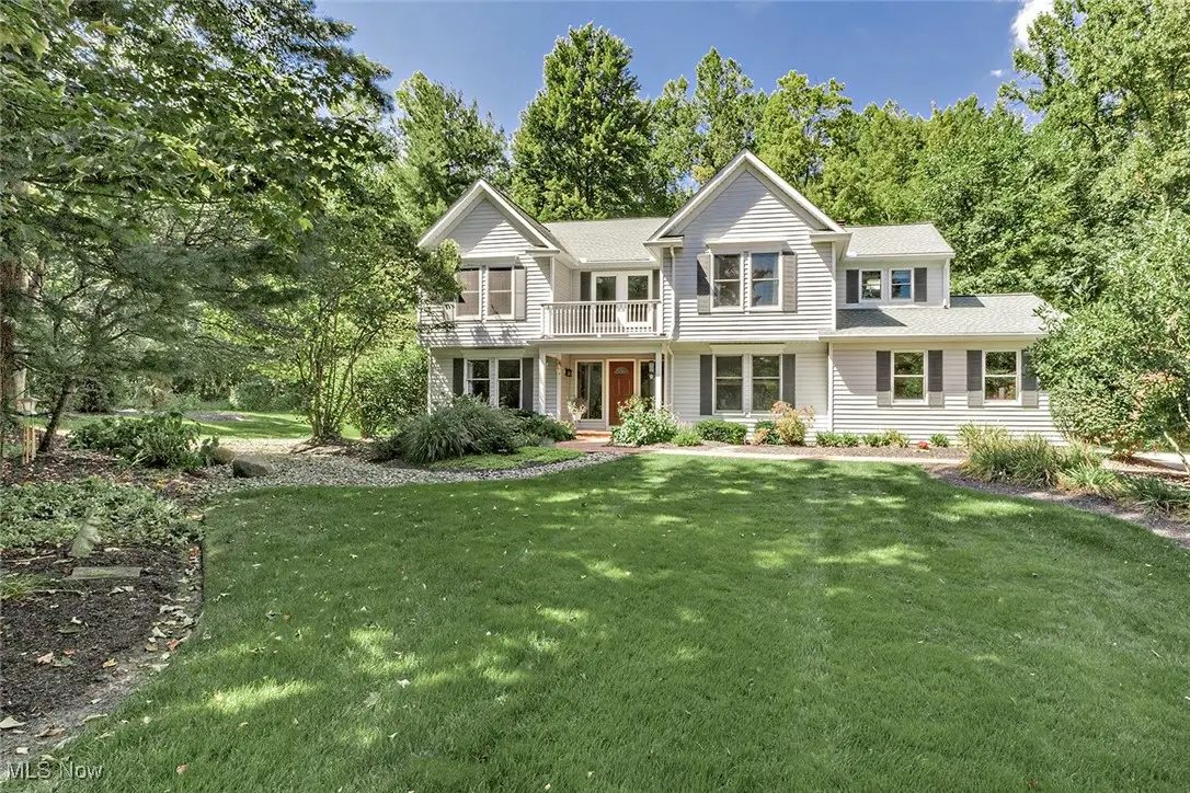 16830 Lucky Bell Lane, Chagrin Falls, OH 44023 - Image #1
