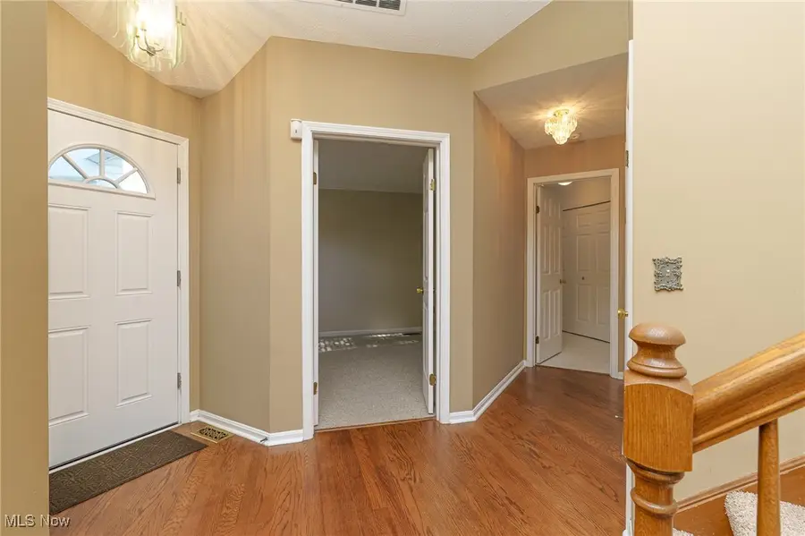 6632 Hidden Lake Trail, Brecksville, OH 44141 - Image #2