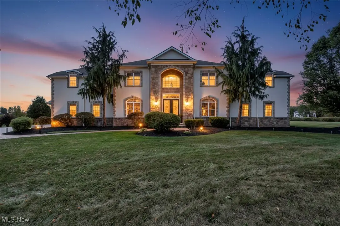 10640 Bayshire Trail, Kirtland, OH 44094 - Image #1