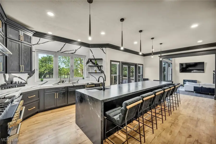 10640 Bayshire Trail, Kirtland, OH 44094 - Image #3