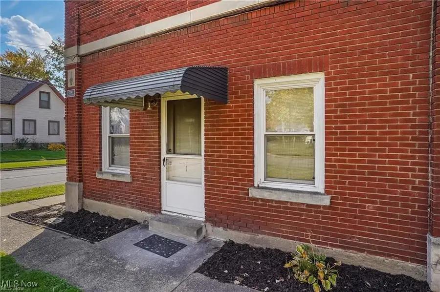 2890 Bailey Road, Cuyahoga Falls, OH 44221 - Image #3