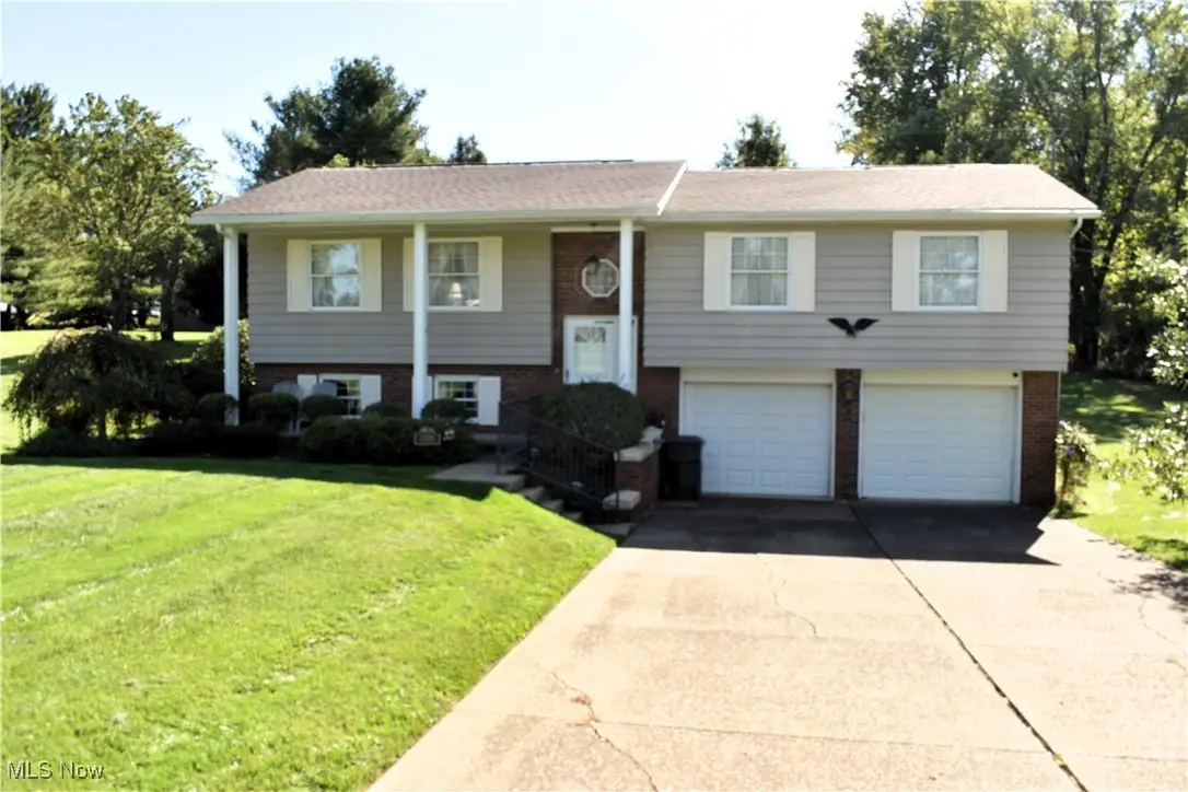 2530 Monnie Place, Zanesville, OH 43701 - Image #1