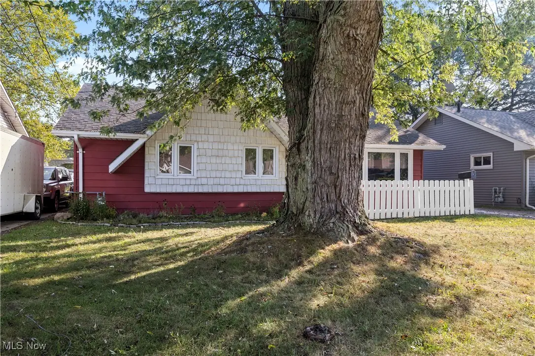 4272 Brockley Avenue, Sheffield Lake, OH 44054 - Image #1