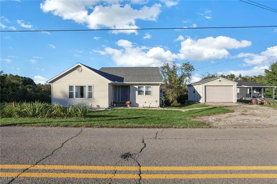 4085 Pinecrest Drive, Zanesville, OH 43701 - Image #1