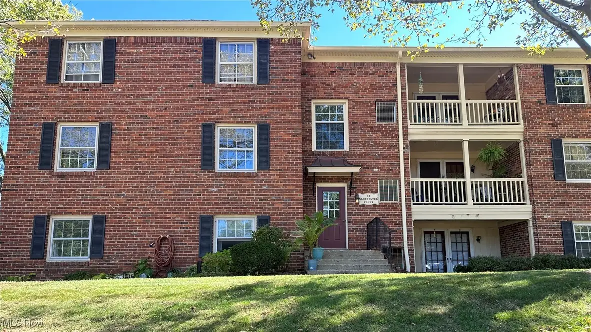 42 Gloucester Court #3A, Akron, OH 44313 - Image #1