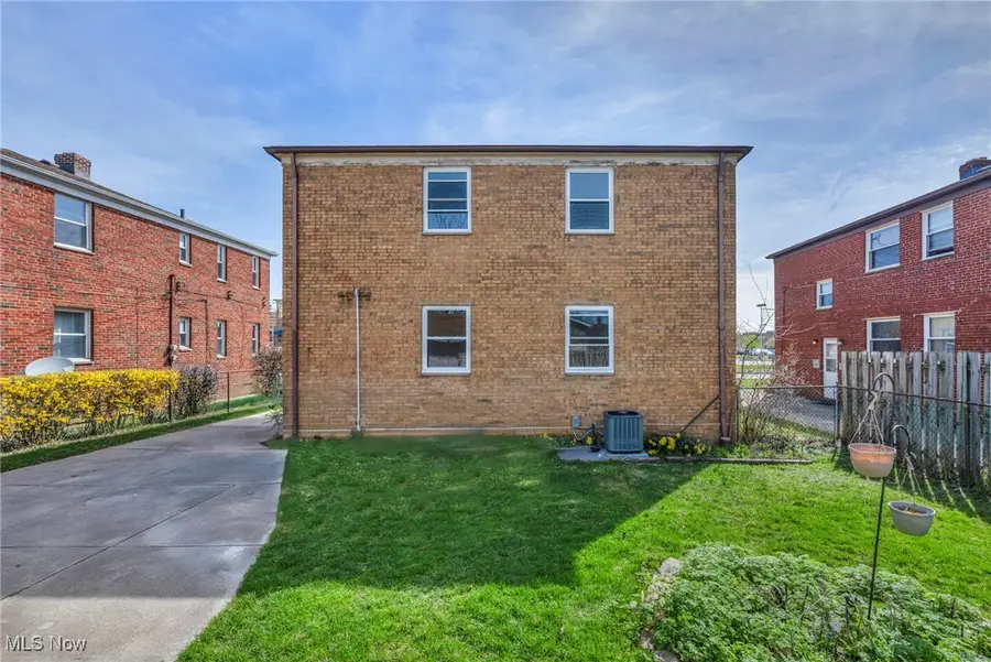 3420 W 210th Street, Fairview Park, OH 44126 - Image #3