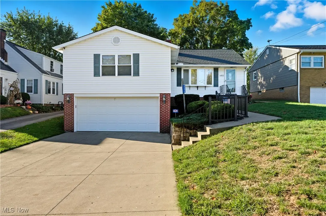 4652 Marcellus Nw Street, Canton, OH 44708 - Image #1