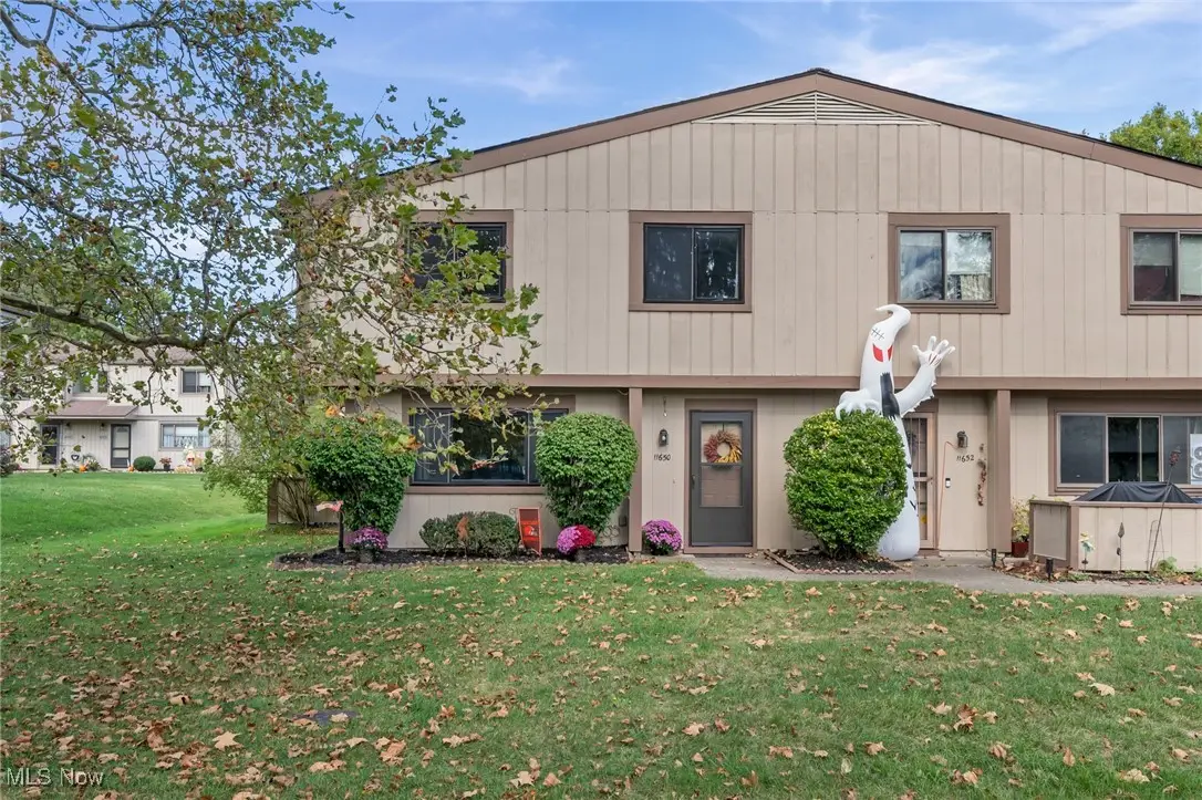 11650 Harbour Light Drive, North Royalton, OH 44133 - Image #1