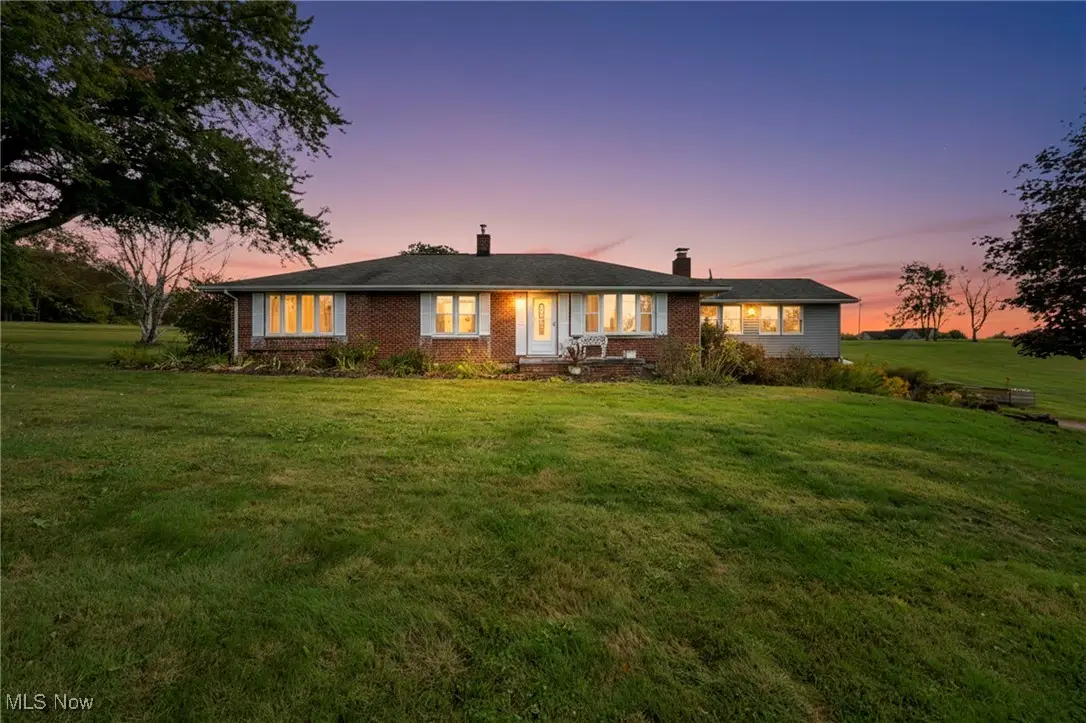 10294 Manor Ne Road, Minerva, OH 44657 - Image #1