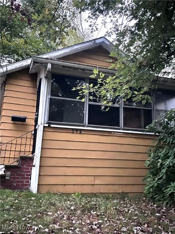 548 Winans Avenue, Akron, OH 44306 - Image #1